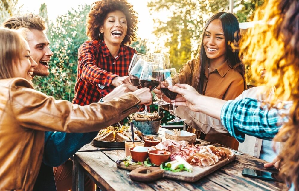 Accords parfaits : Trouvez le vin idéal pour accompagner les délices italiens!