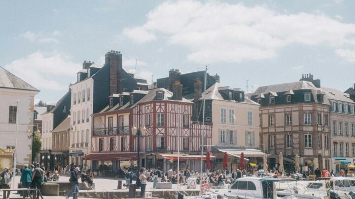Comment louer un bateau à La Rochelle : astuces et conseils pratiques