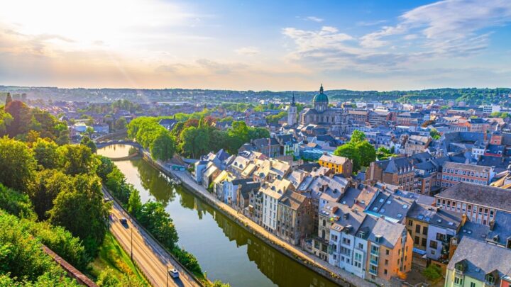 Découvrir Namur et Dinant : entre histoire, patrimoine et nature en Wallonie
