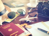 Départ en avion tôt le matin : comment organiser son trajet et son stationnement sans stress
